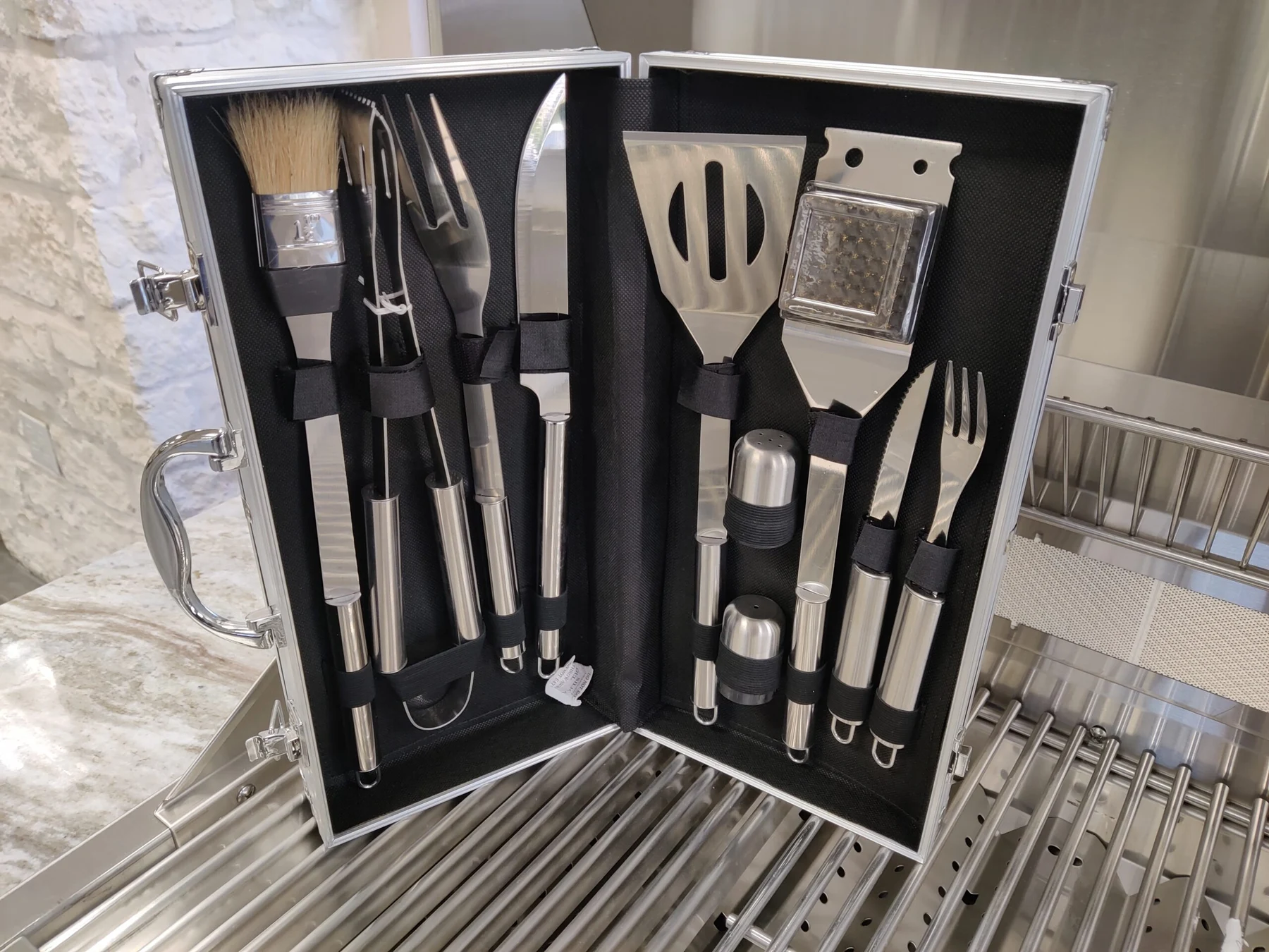 10 Piece Stainless Steel BBQ Tool Set w/Carry Cases - BBQTS10